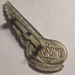 Значок США авиакомпания TWA  JUNIOR HOSTESS   - Biblion.shop 