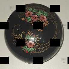 Шкатулка винтажная   с  росписью (СССР,металл) - Biblion.shop 