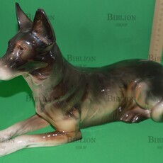 Статуэтка "Лежащая овчарка" большая (Фаянс,аэрография, Hertwig & Co,Германия 958-1990 гг) - Biblion.shop 